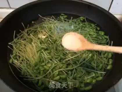 Make Black bean sprouts step 3