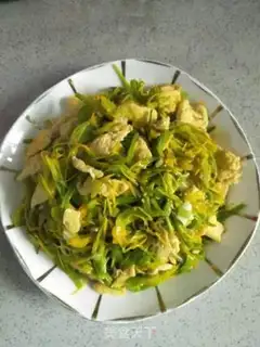 Make Eggs and pickles step 8