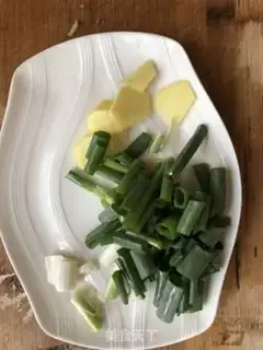Make Fish tofu soup step 1