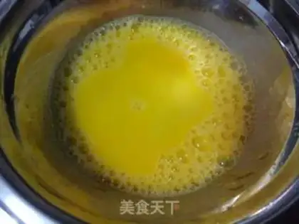 Make Three-coloured eggs step 6