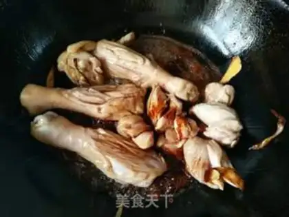 Make Toner chicken leg and mushroom step 2