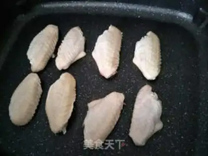 Make No oiled salt chicken wings step 4