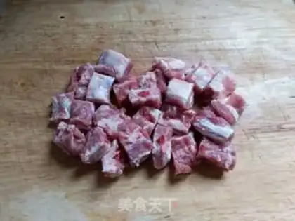 Make Garlic steamed ribs step 1