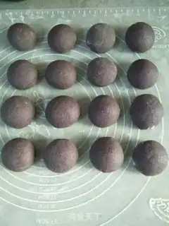 Make Black rice buns step 4