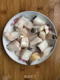Make Fried eels step 1