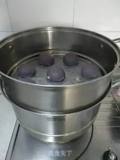 Make Black rice buns step 5