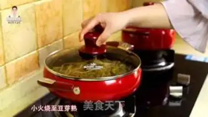 Make Hot cabbage and gravy step 13