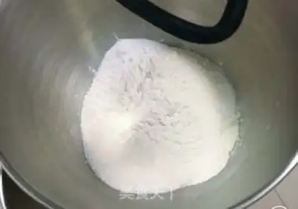 Make Fish pine butter bread step 1