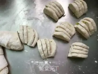 Make Onion macaroni step 8