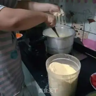Make High pressure pan corn congee step 1