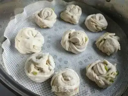 Make Onion macaroni step 11