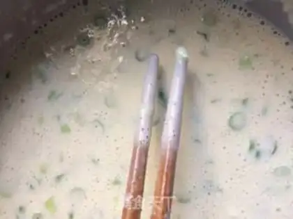 Make Onion eggcake step 5