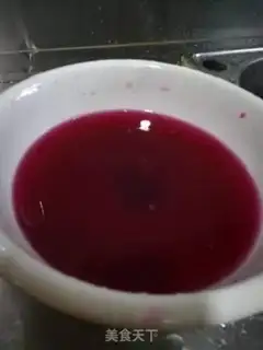 Make A melon with red juice step 2