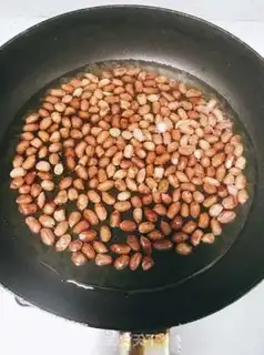 Make Cream with peanut rice step 1