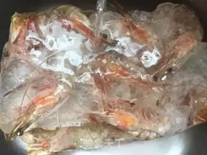 Make Pork stew shrimp step 0