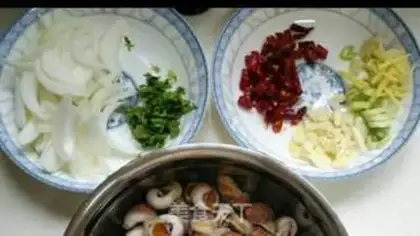 Make Spicy snails step 1