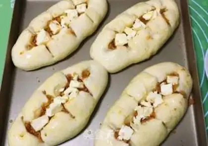 Make Fish pine butter bread step 22