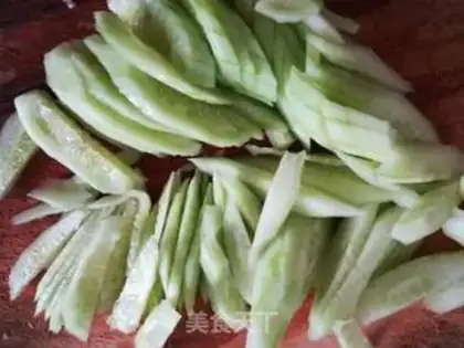 Make Egg cucumber step 1