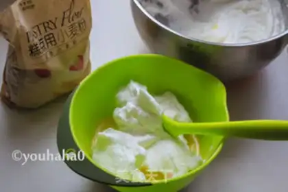 Make Blueberry roll step 8