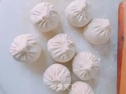 Make Spicy pork buns step 11