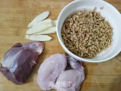 Make Fresh wheat sprouts, pig belly step 0