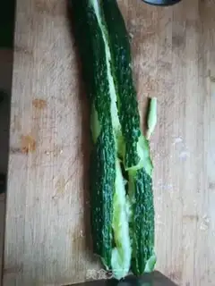 Make Shoot the cucumber step 2