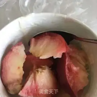 Make A blood peach shake step 3