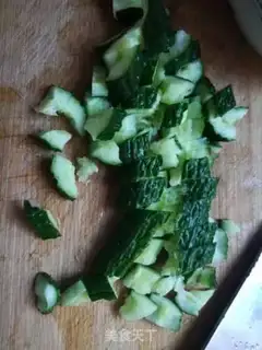 Make Shoot the cucumber step 3