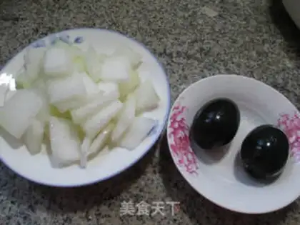 Make Eggs and bead soup step 0