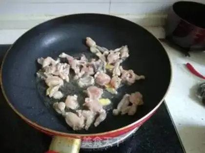 Make The rooster step 2