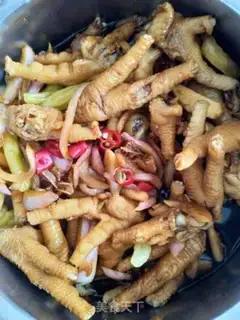 Make Red chicken claws step 0