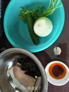 Make Red-oiled cucumber cocoon step 0