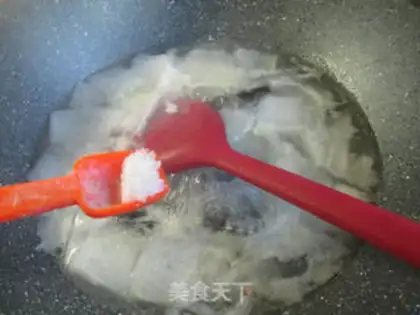 Make Eggs and bead soup step 5
