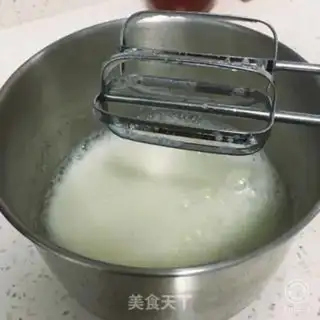 Make Fish pine cake step 1