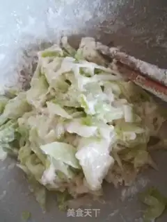 Make cucumber pancakes step 1