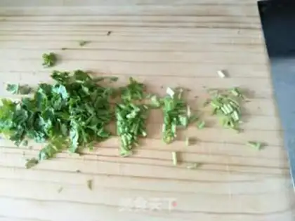 Make Red-oiled cucumber cocoon step 5