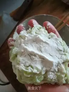 Make cucumber pancakes step 4