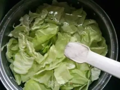 Make A hand tore step 1