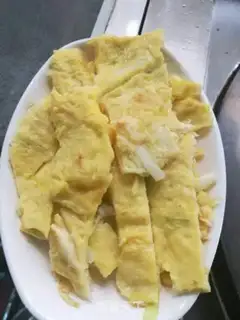 Make Omelette eggs step 2