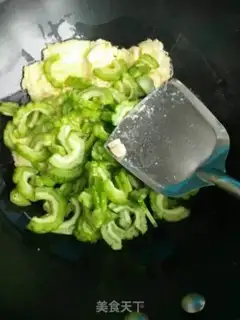 Make Scrambled eggs step 5
