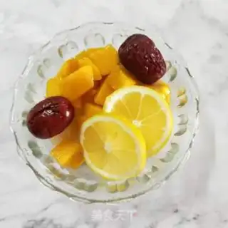 Make Fruit and green tea step 1