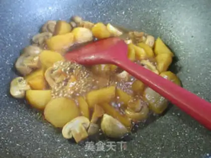 Make The mushrooms are burning up step 6
