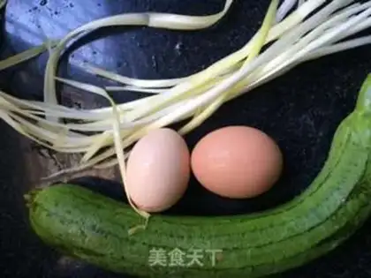 Make Egg melon soup step 0