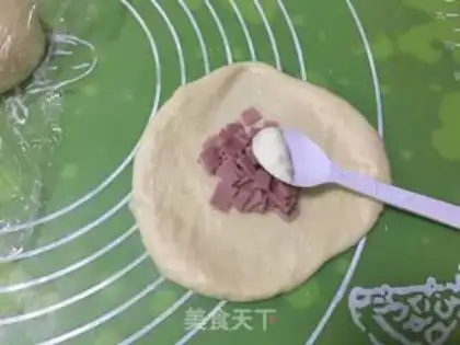 Make Ham sausage cheese bread step 17