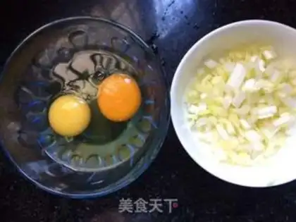 Make Egg melon soup step 2