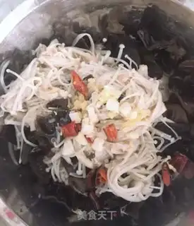 Make Frozen needle mushrooms step 4