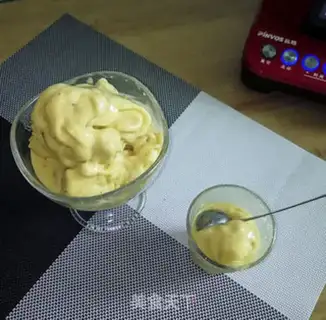 Make Banana mango ice cream step 4