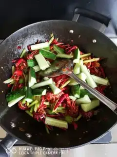 Make Spicy lobster step 15