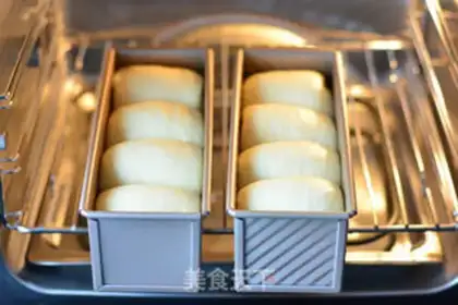 Make Goldy-tung-tong toast step 15