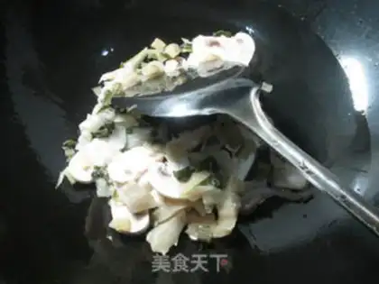 Make Mushroom pickles for pastries step 2